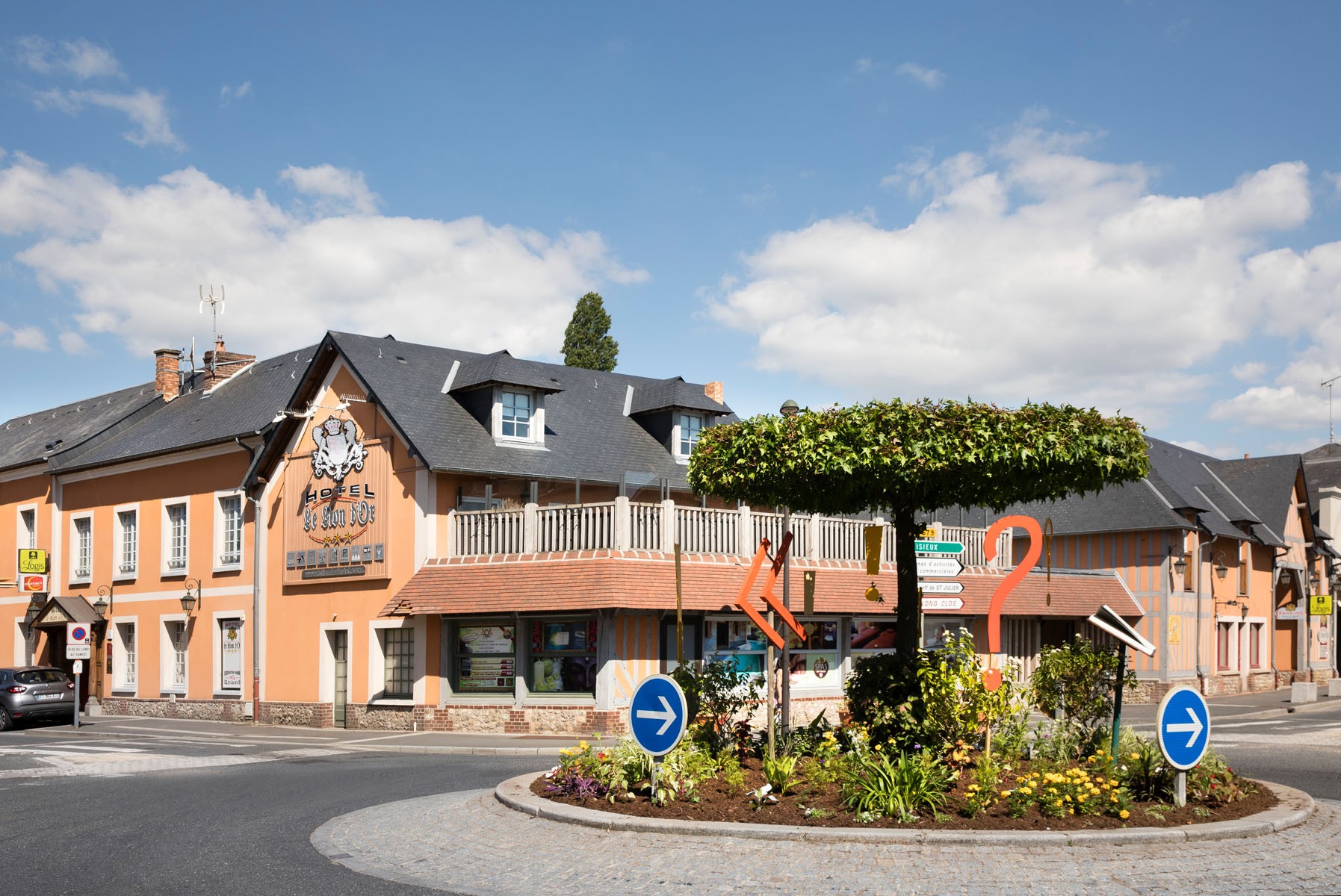 19/Hotel/Hotel_spa_le_lion_d_or_pont_l_eveque_normandie_HD_2.jpg
